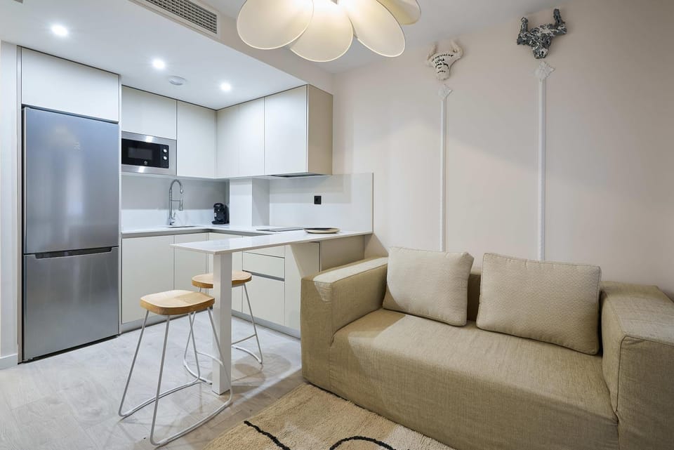 APARTAMENTO PICASSO CON PATIO TRASERO Apartment in Malaga