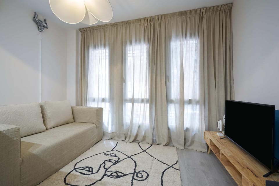 APARTAMENTO PICASSO CON PATIO TRASERO Apartment in Malaga