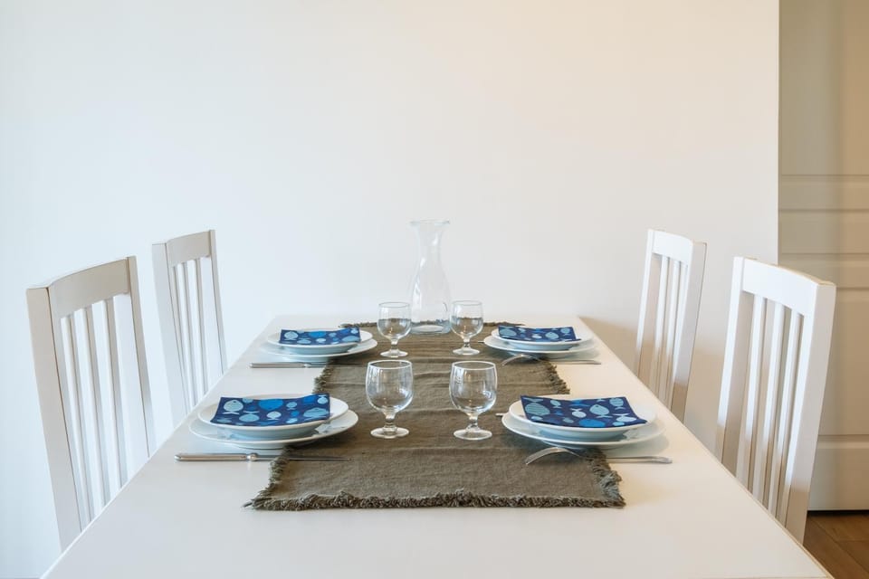 TV and multimedia, Dining area, Lunch