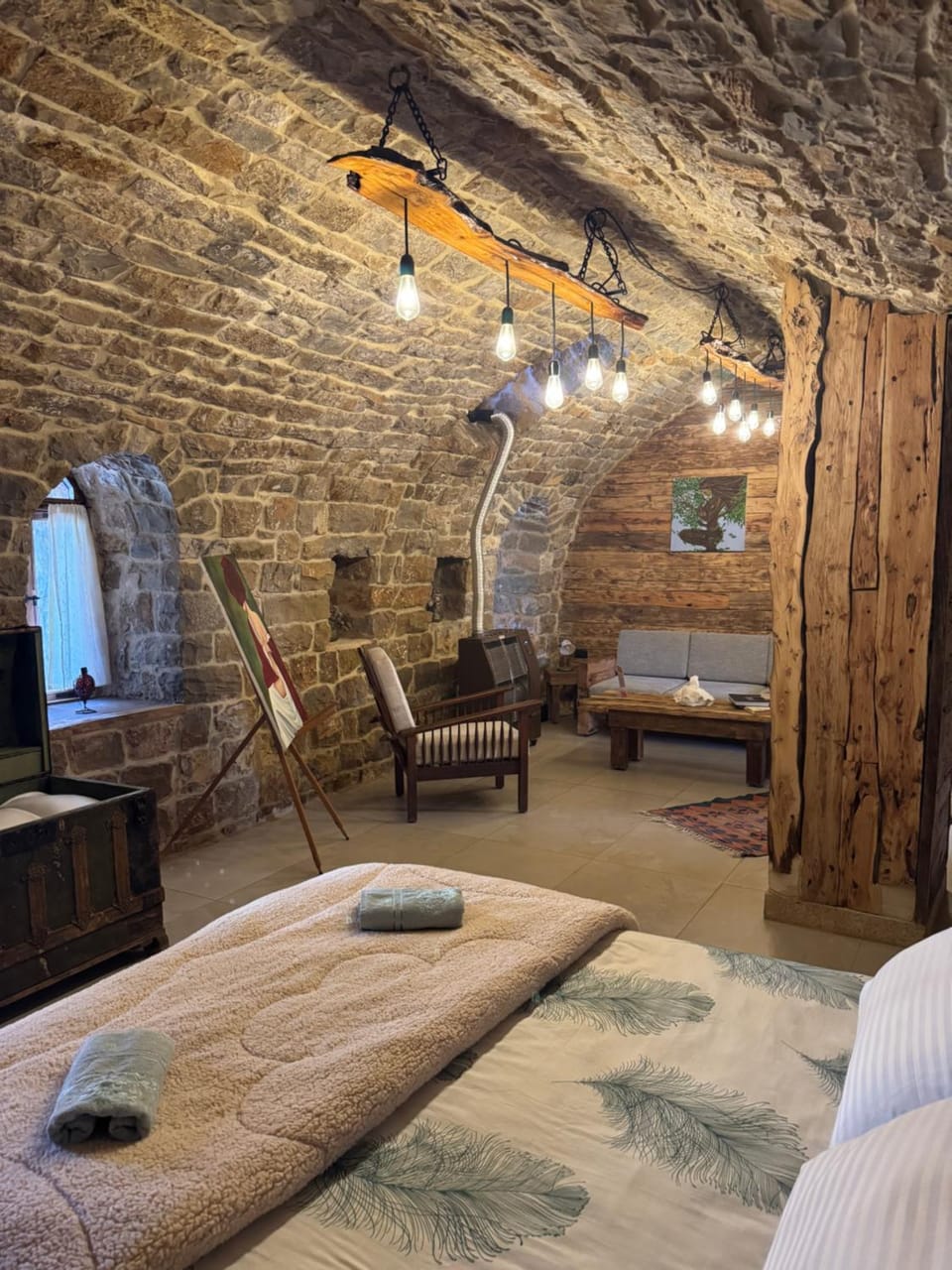 Bed, Living room, Seating area, Bedroom