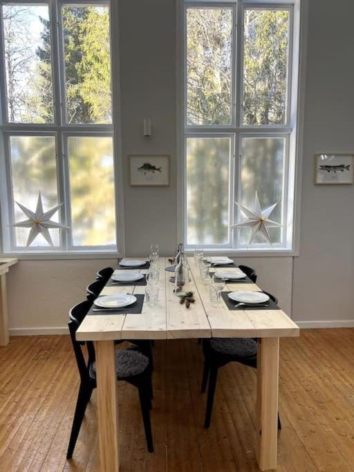 Lapland Borealis Lodge with lake view House in Norrbotten County, Sweden