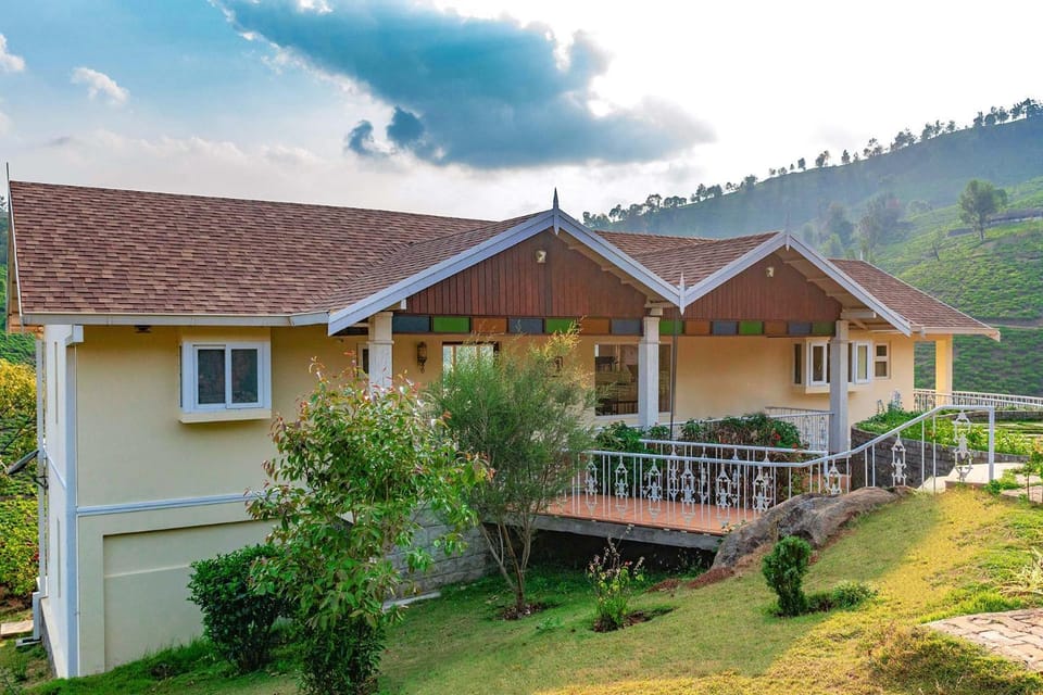 Property building, Garden view, Landmark view, Mountain view