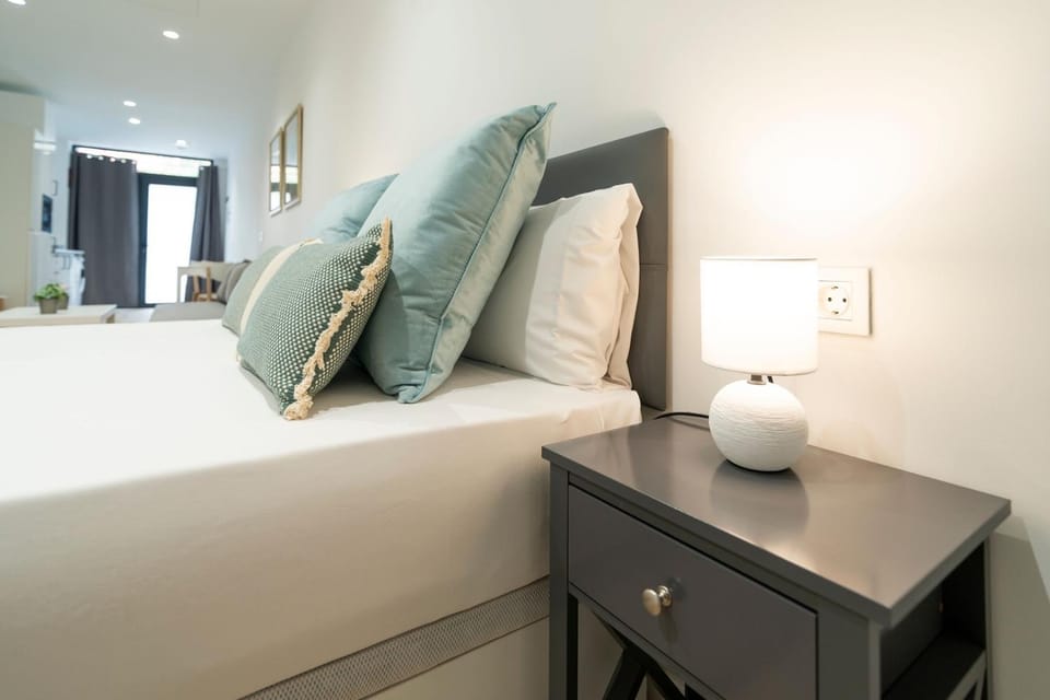 VLC HOST- Sant Jordi Apartment in Valencia