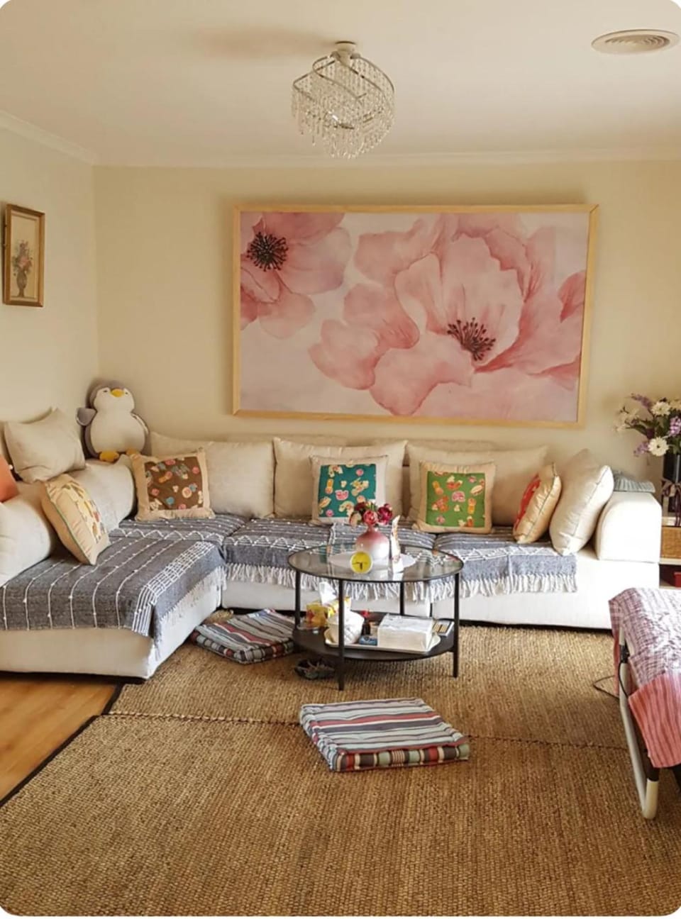 Lemon View Room in Shared Home - near Station, Restaurants, Gym & Airport Vacation rental in Thomastown