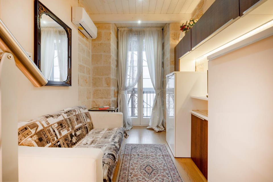 Property building, Living room