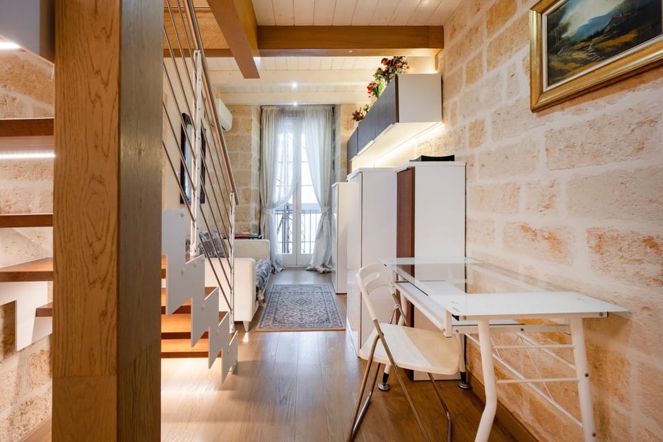 Property building, Living room