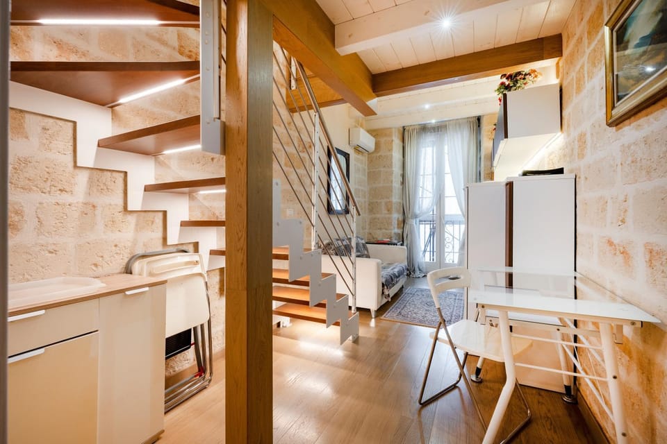 Property building, Living room