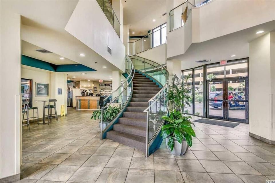 High Tides & Good Vibes in our Oceanfront Studio! PG 326 Apartment in Myrtle Beach
