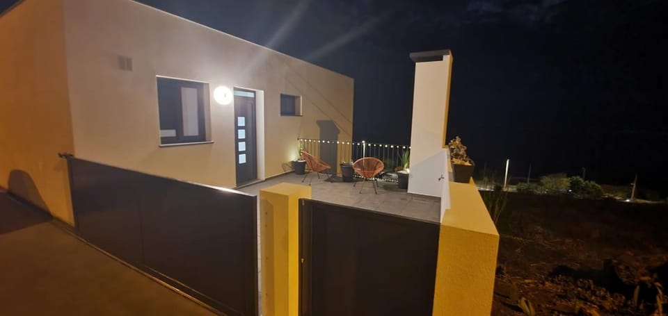 Night, Balcony/Terrace