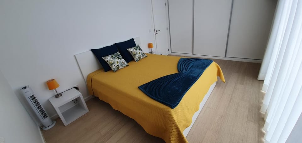 Bed, Bedroom, wardrobe