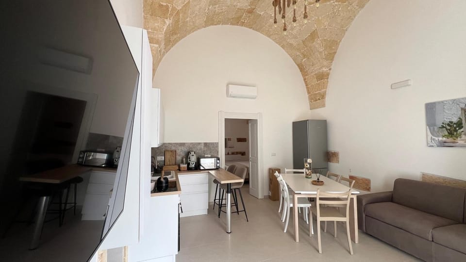 Living room, air conditioner