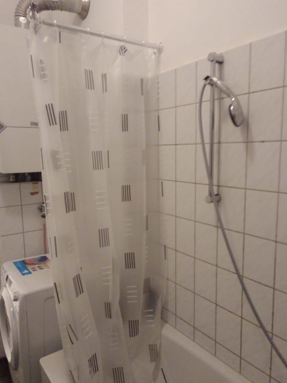 Shower, Bath