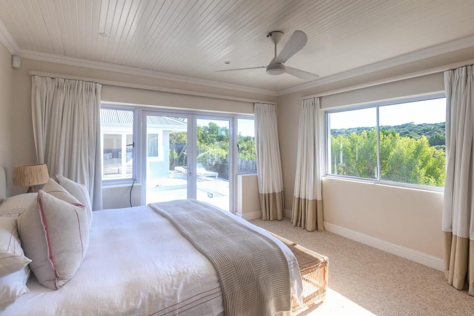 Classy Accommodation with Great Views House in Eastern Cape