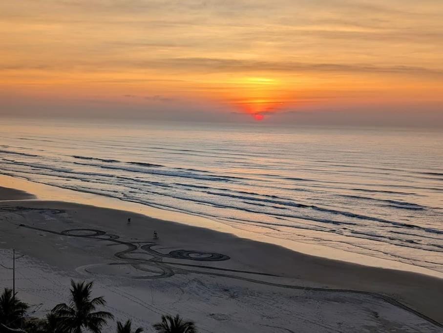 Day, Natural landscape, Beach, Sea view, Sunrise