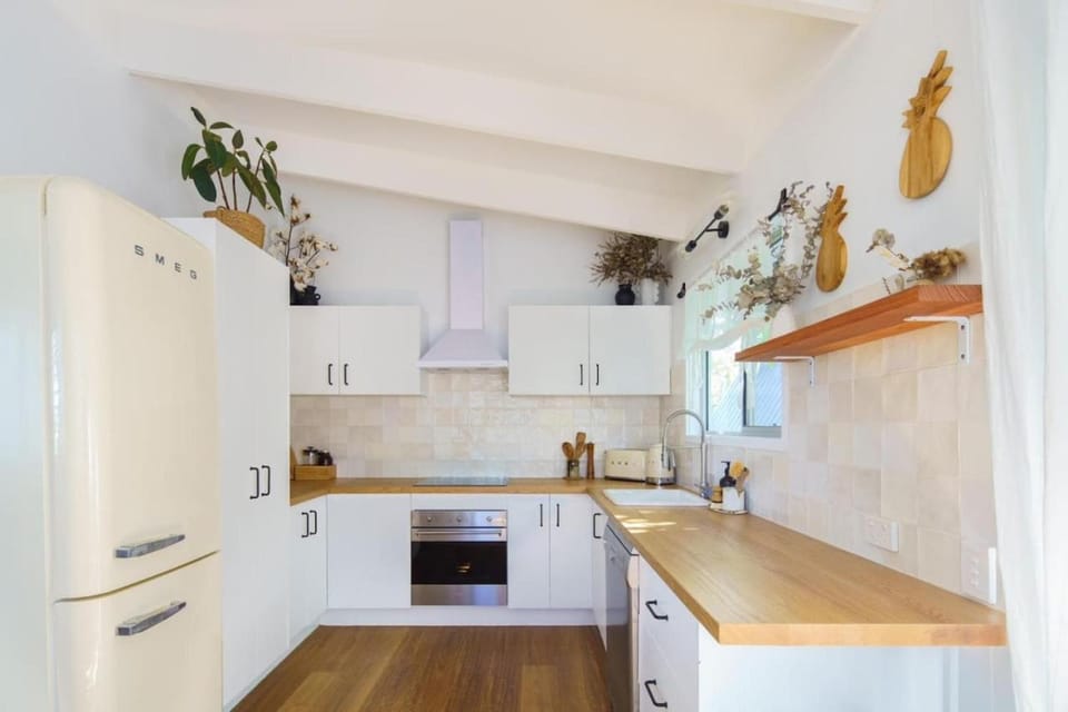 The Woods on the edge of town House in Noosa Heads