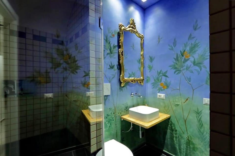 Shower, Toilet, Sauna, Bathroom