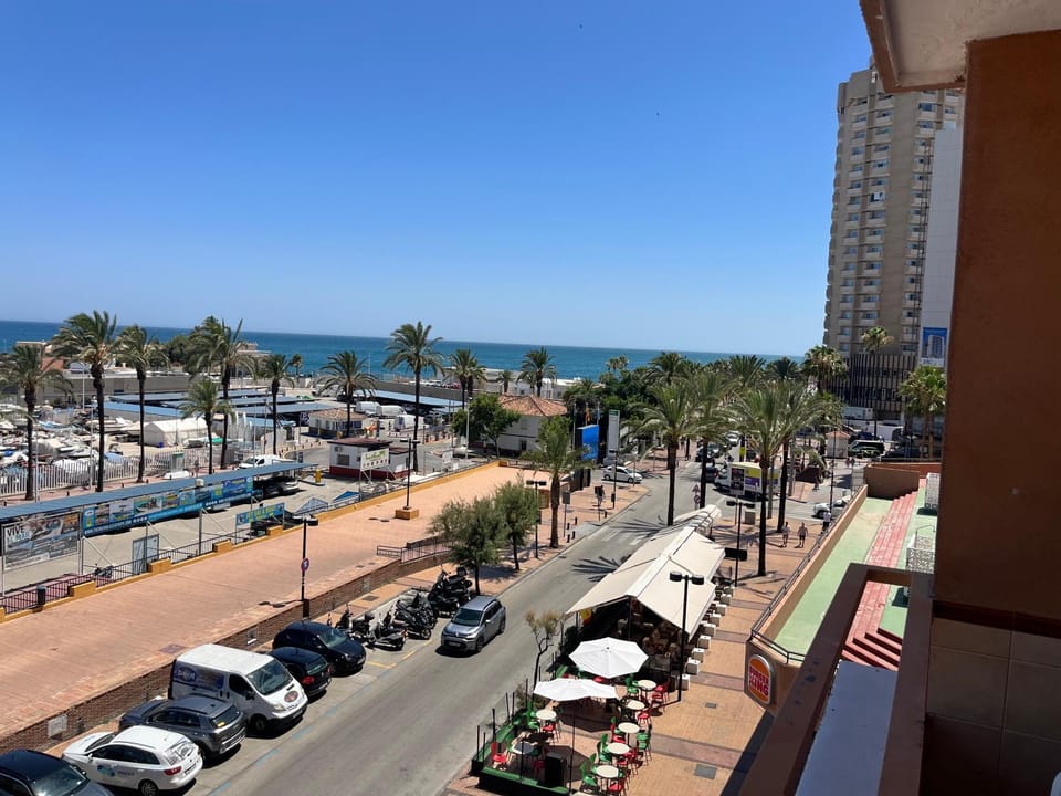 aparhotel las palmeras 233 Apartment in Fuengirola