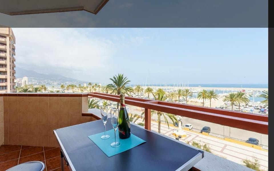 aparhotel las palmeras 233 Apartment in Fuengirola