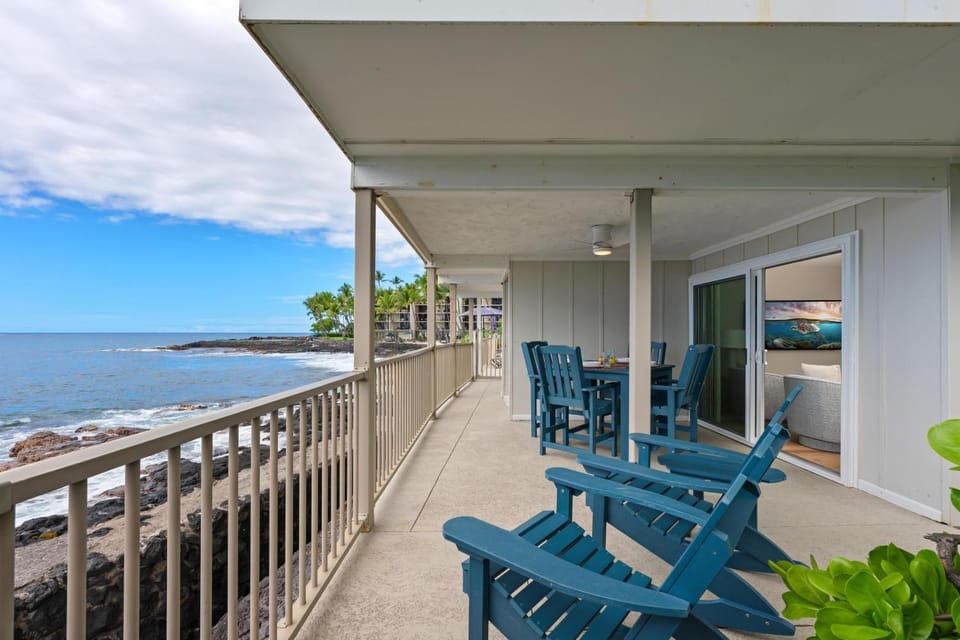 102 Kona Riviera House in Holualoa
