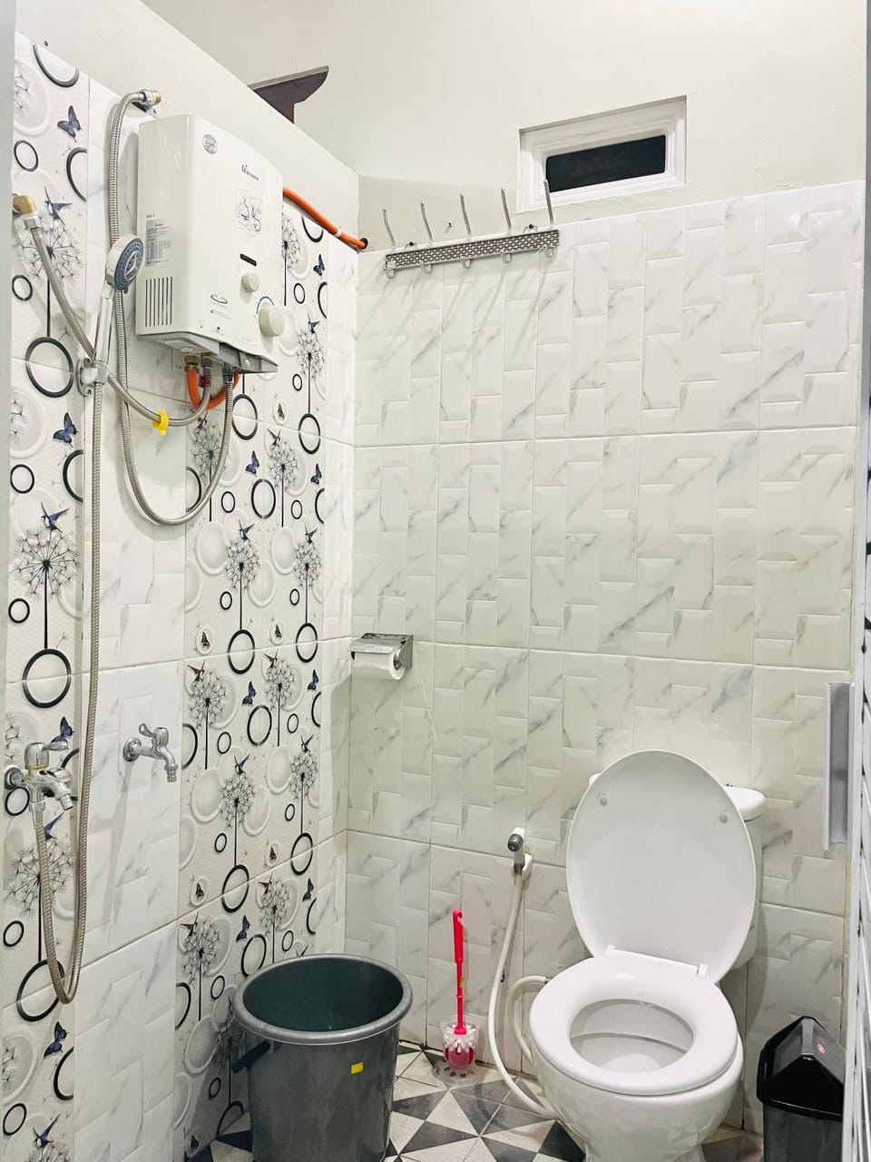 Shower, Toilet, Bathroom, bidet