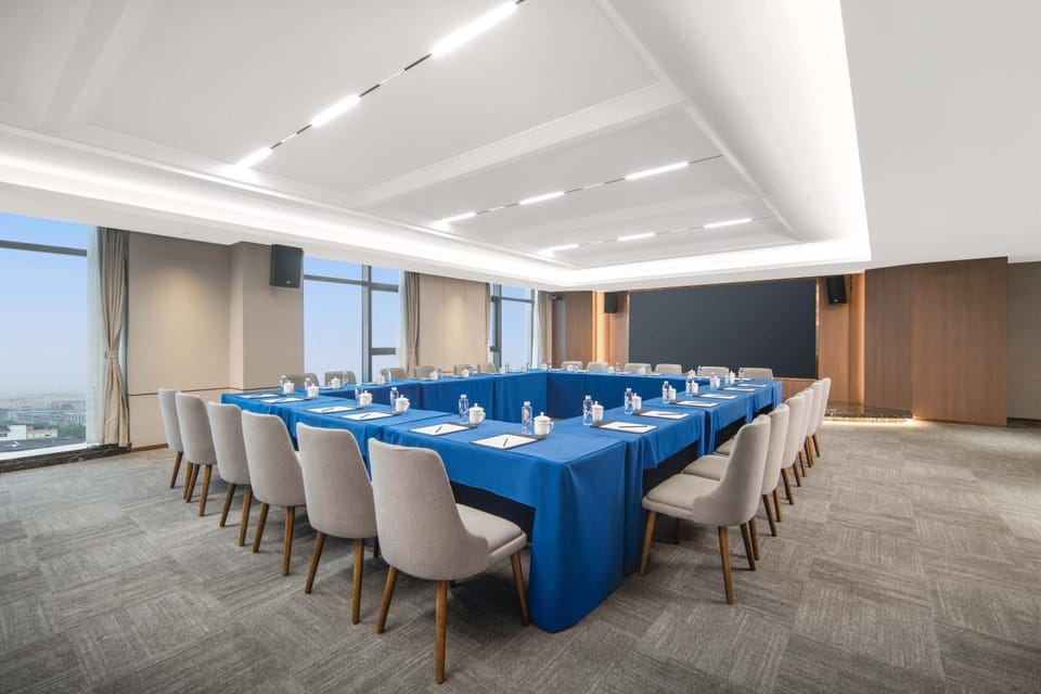 Meeting/conference room