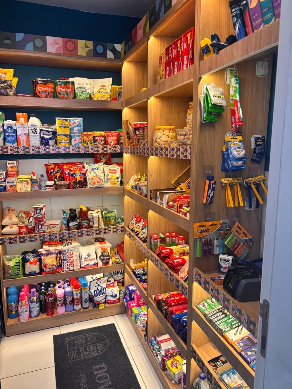 On-site shops, Food and drinks