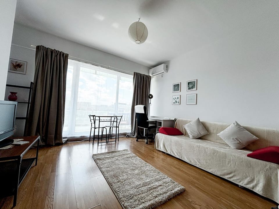 Viva la Vida by Iulius Mall with Terrace,City view Apartment in Cluj-Napoca