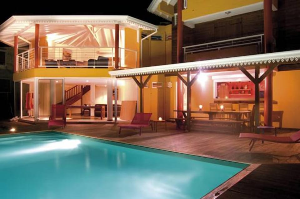 Night, Balcony/Terrace, Lounge or bar, Swimming pool, Swimming pool