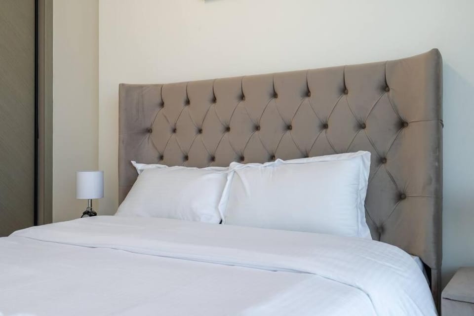 Luxurious 1-Bedroom Oasis l Binghatti Corner, JVC Apartment in Dubai