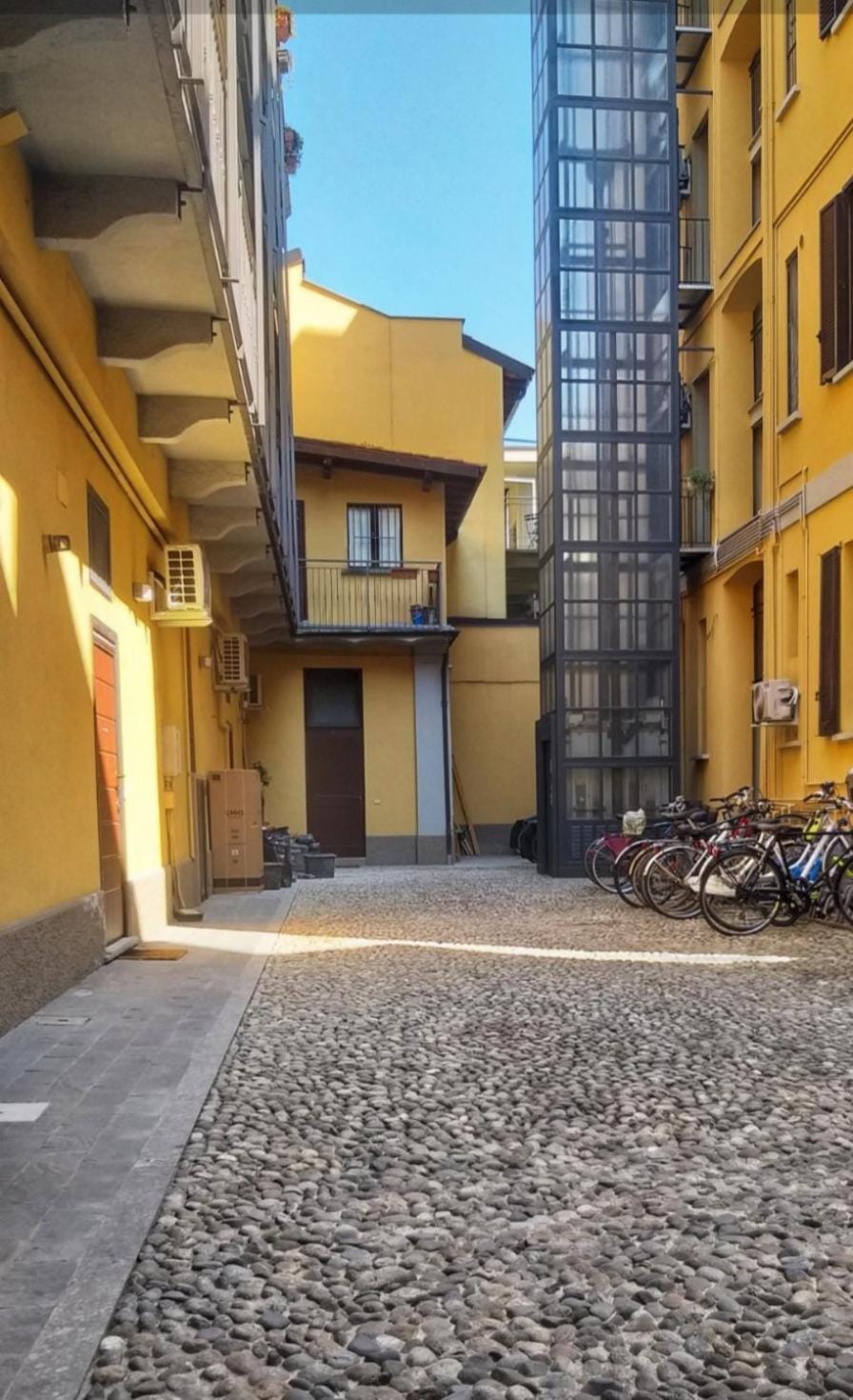 Inner courtyard view