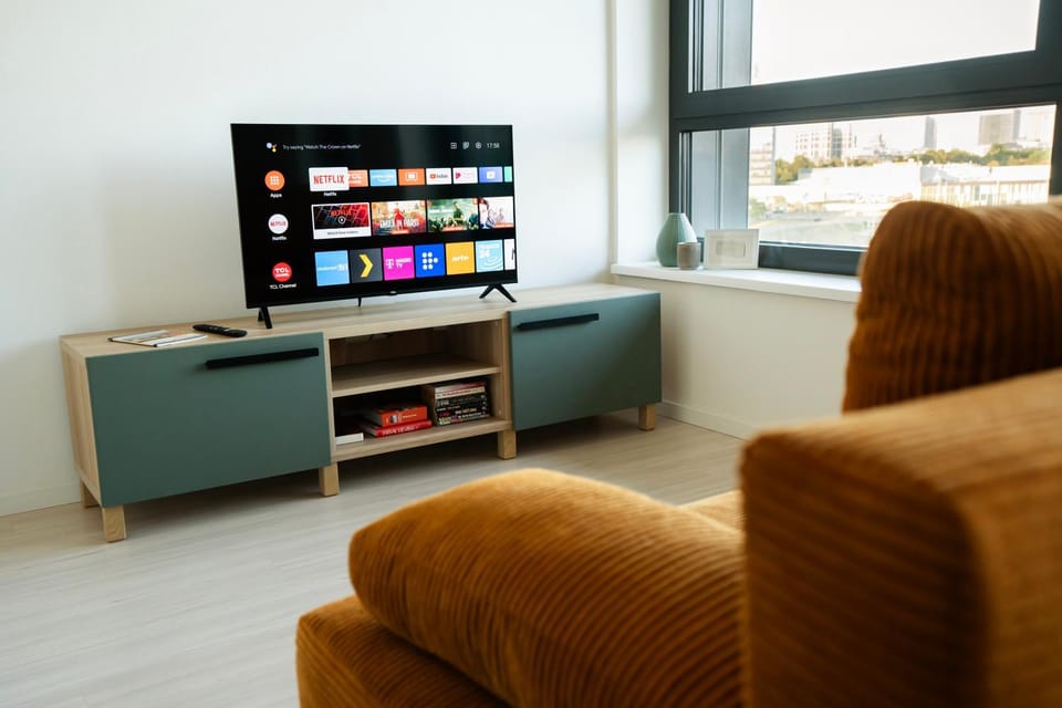 TV and multimedia, Living room, Seating area