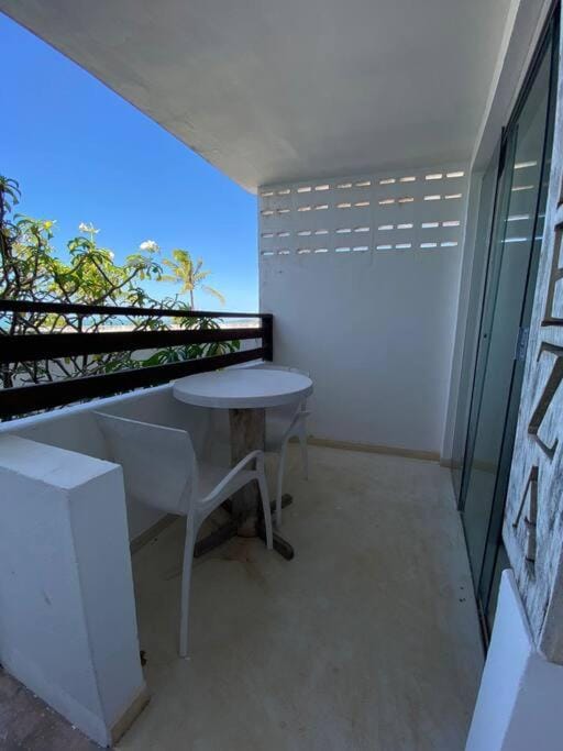 Balcony/Terrace, Dining area