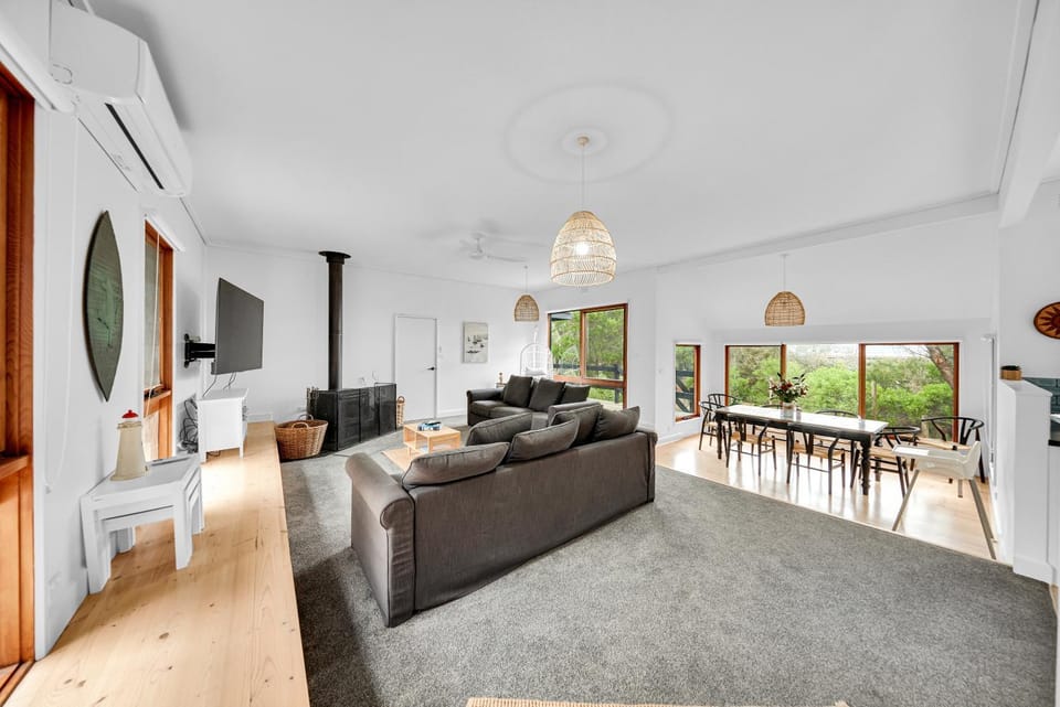 Eagle Rock Sanctuary House in Aireys Inlet