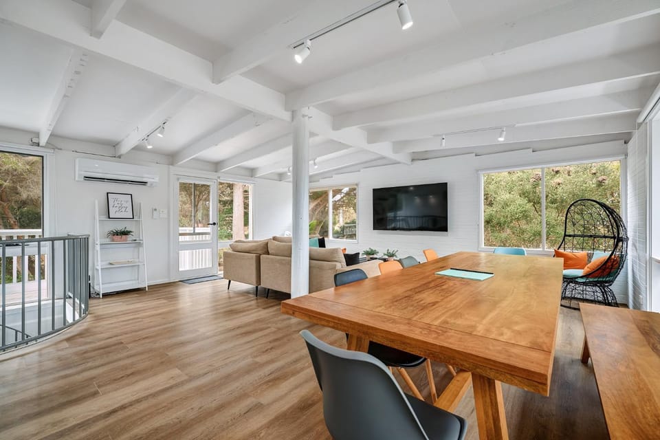 Eagles Nest House in Aireys Inlet