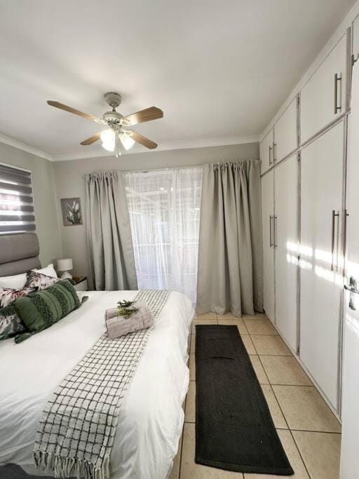Modern 1 bedroom flat in Bloemfontein Apartment in South Africa