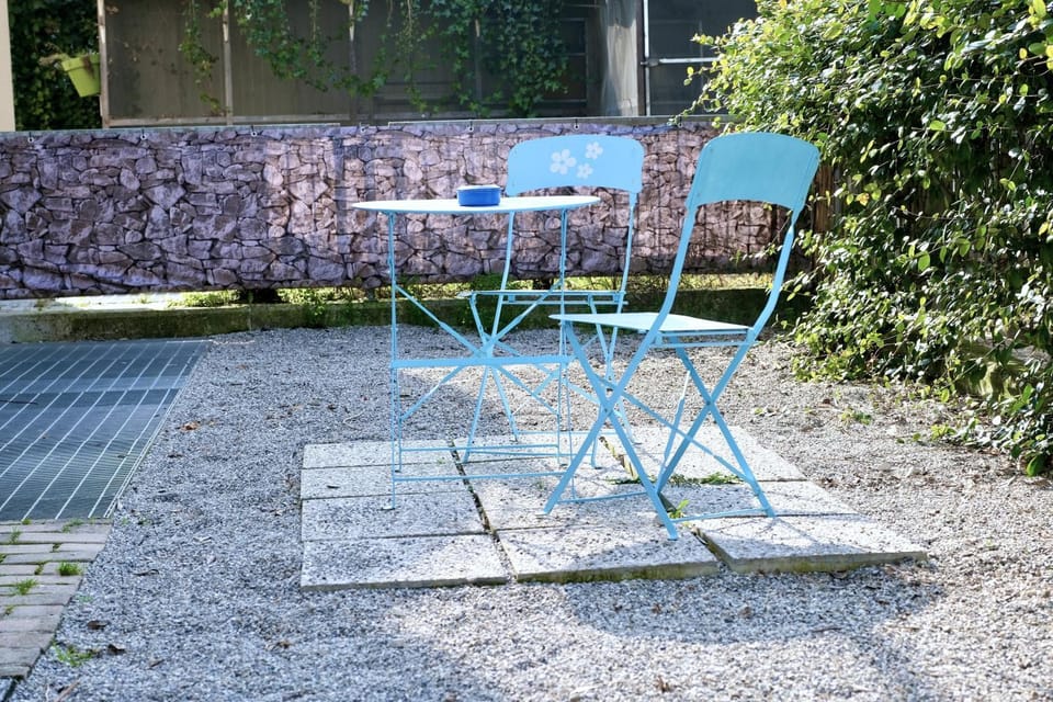 Property building, Patio, Summer