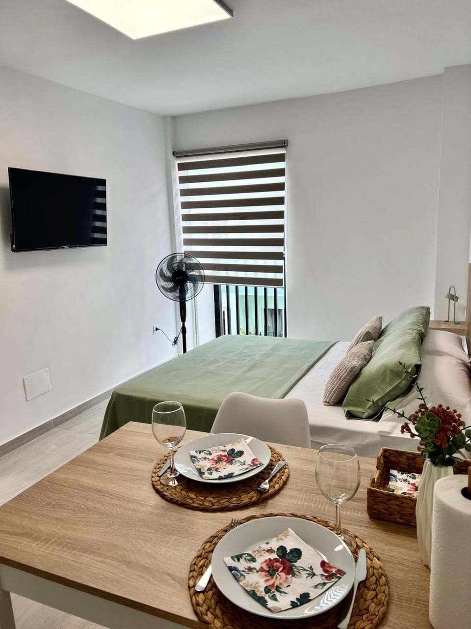 Photo of the whole room