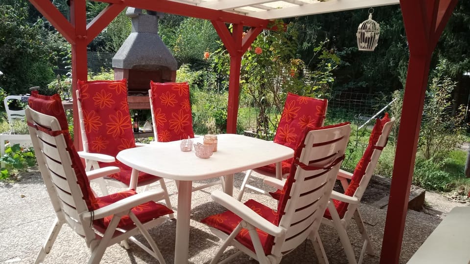 Patio, Garden, Seating area, Garden view