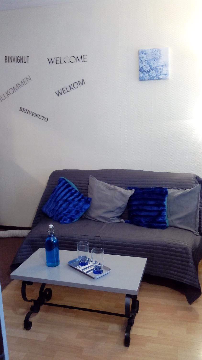 Seating area