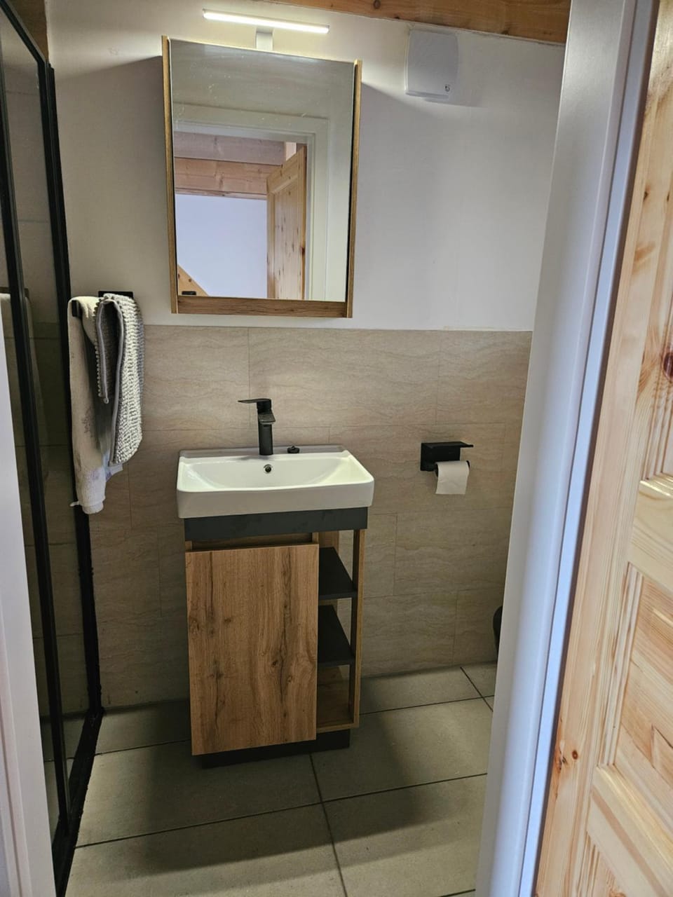 Günstig schlafen, Ferienwohnung auf dem 3Seithof, Monteurswohnung Apartment in Saxony