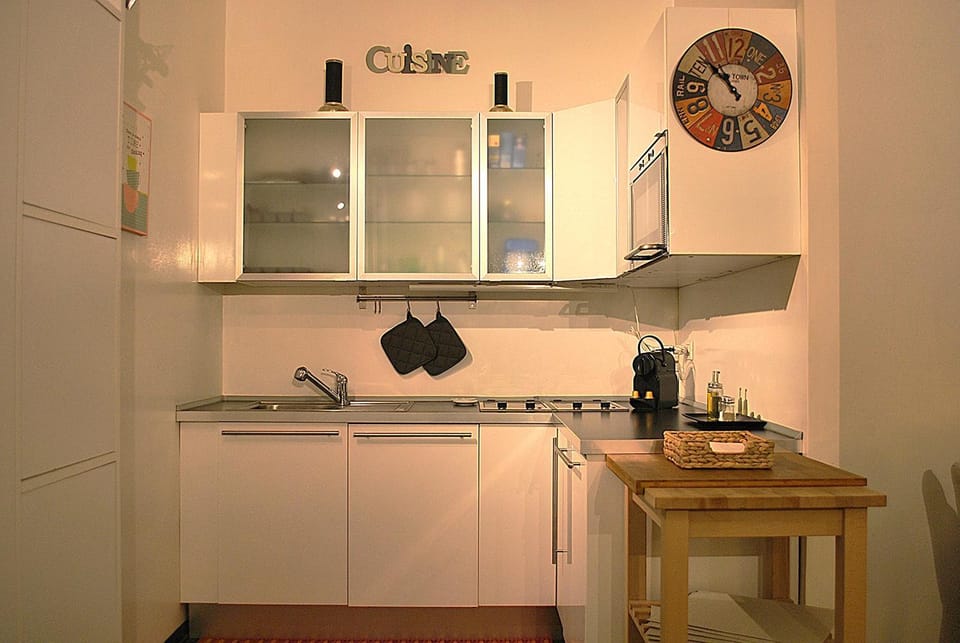 Kitchen or kitchenette, stove