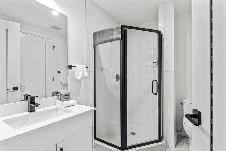 Golden Ridge - 2 Bedroom plus Den Apartment in Canmore