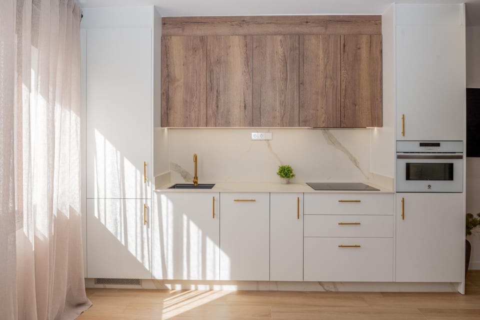 Kitchen or kitchenette, oven, pet friendly