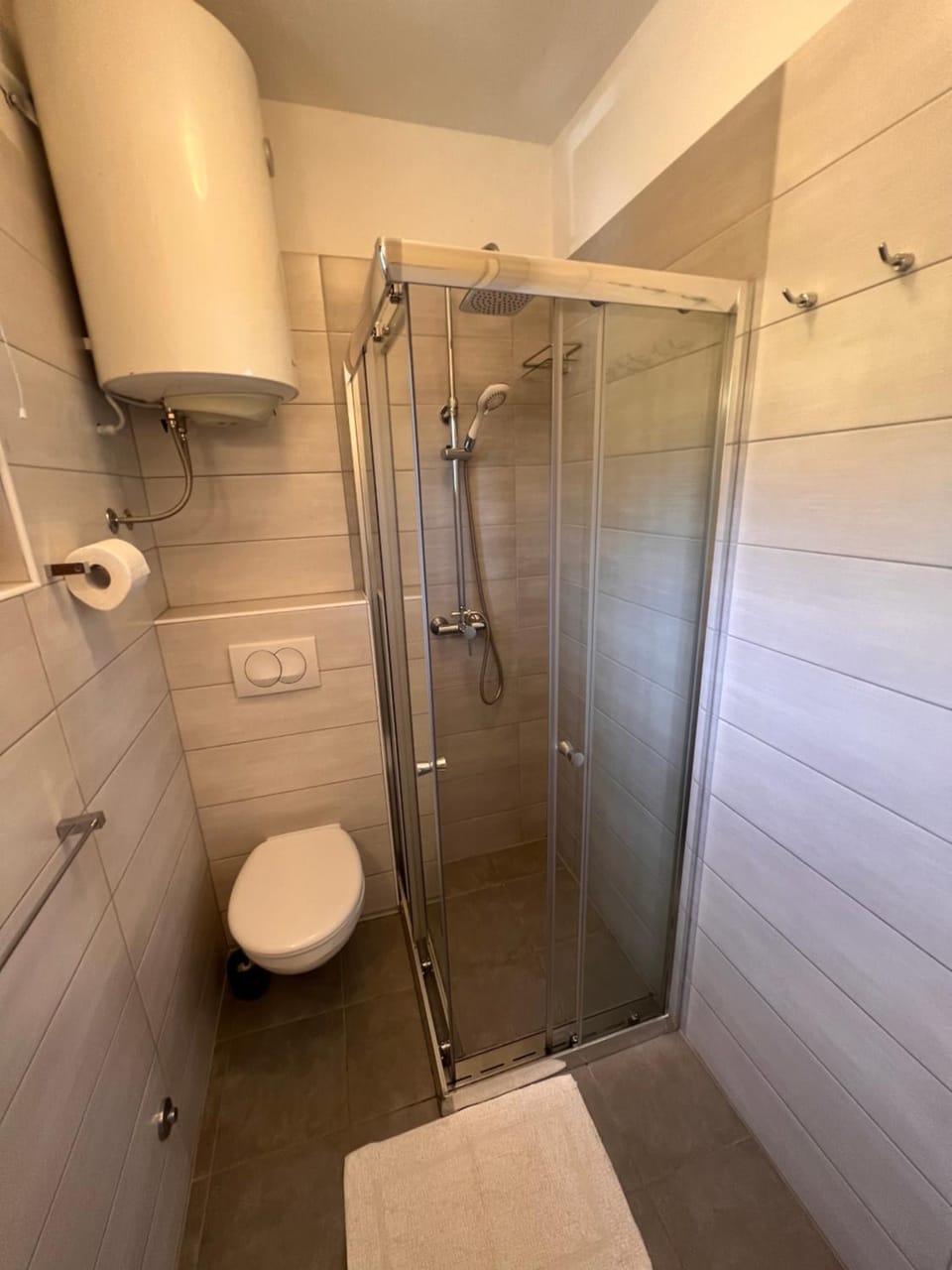 Shower, Toilet, Bathroom