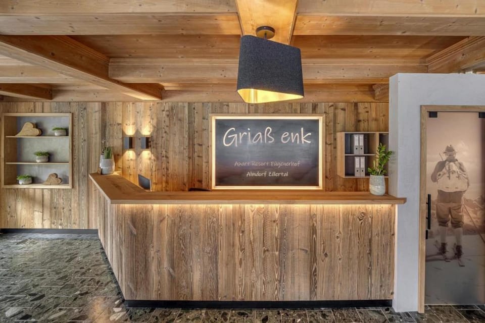 Lobby or reception, Other