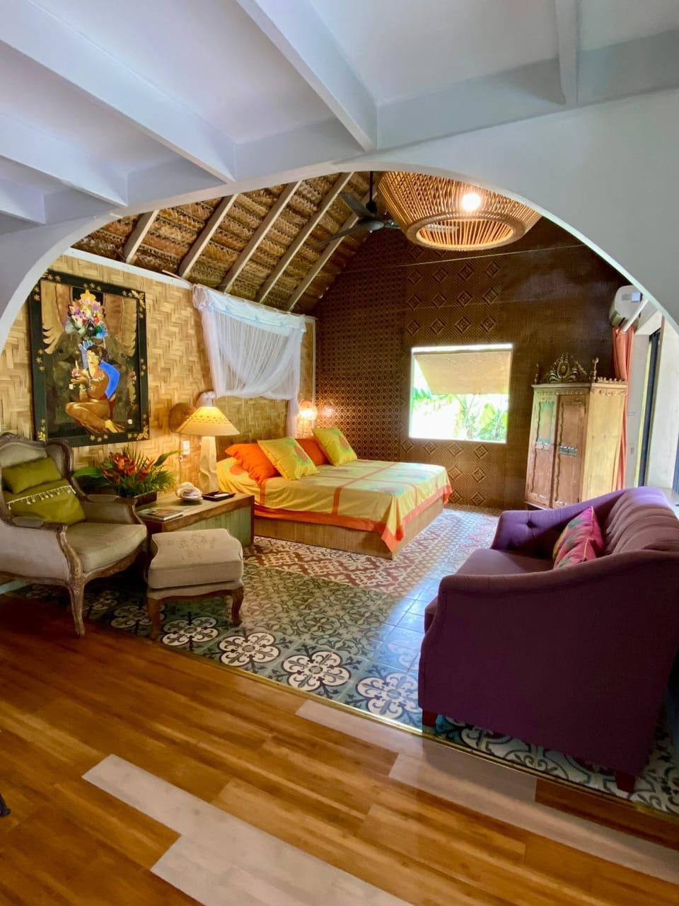 Photo of the whole room