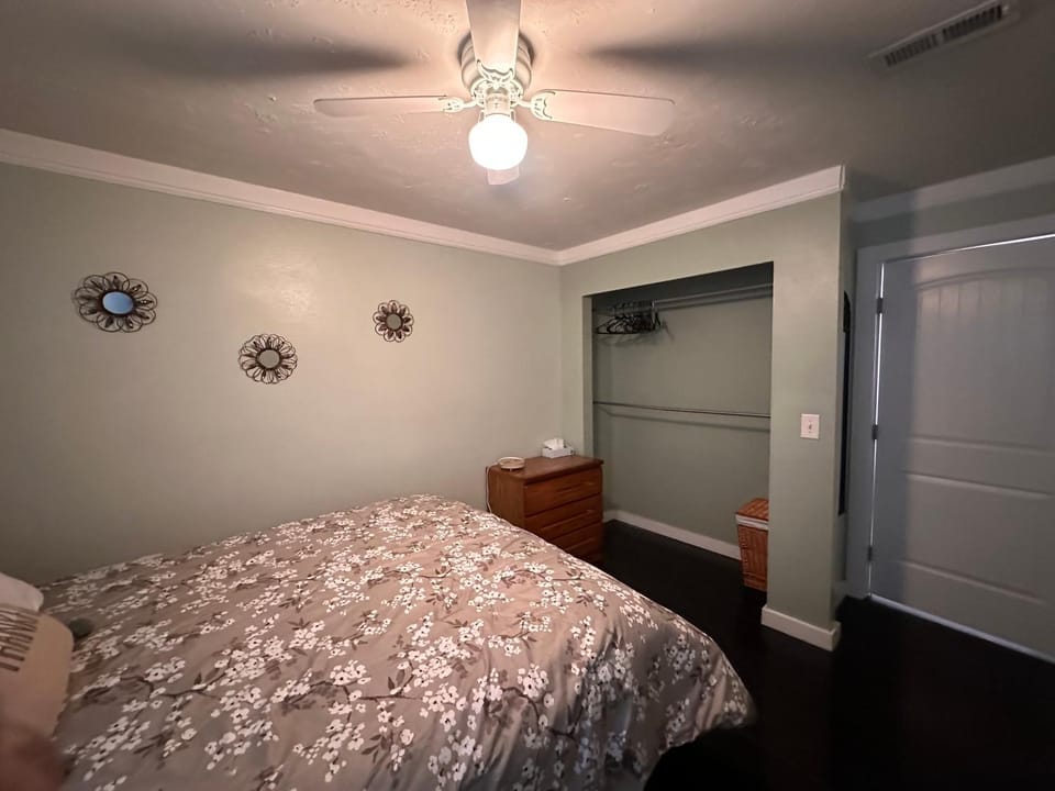 Great Condominium Lower level Apartment in Salt Lake City