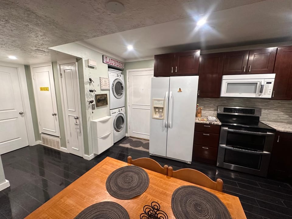 Great Condominium Lower level Apartment in Salt Lake City