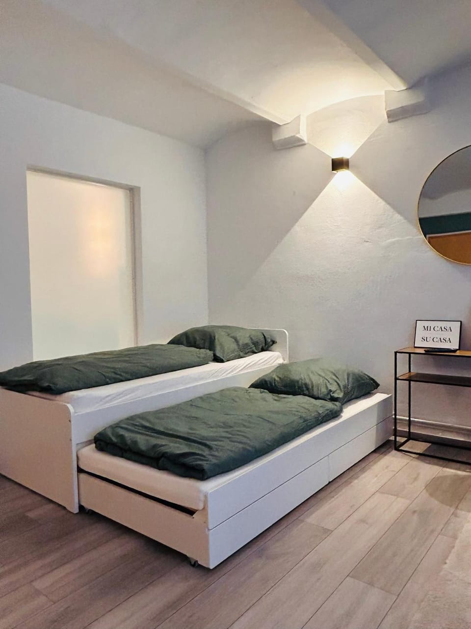Bed, Living room, Photo of the whole room
