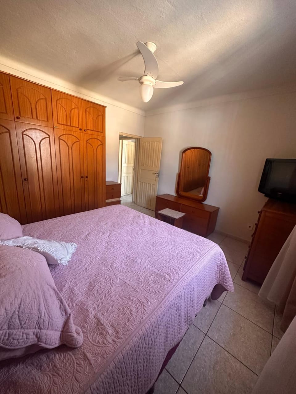 Bed, Bedroom, wardrobe